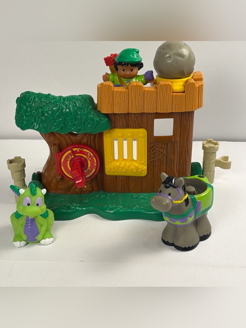 Fisher Price Little People Watchful Woodsman Set Lil Kingdom 2003 Dragon Horse